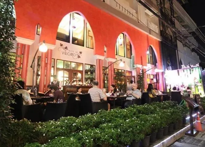 Vulcano Hotel At Nimman