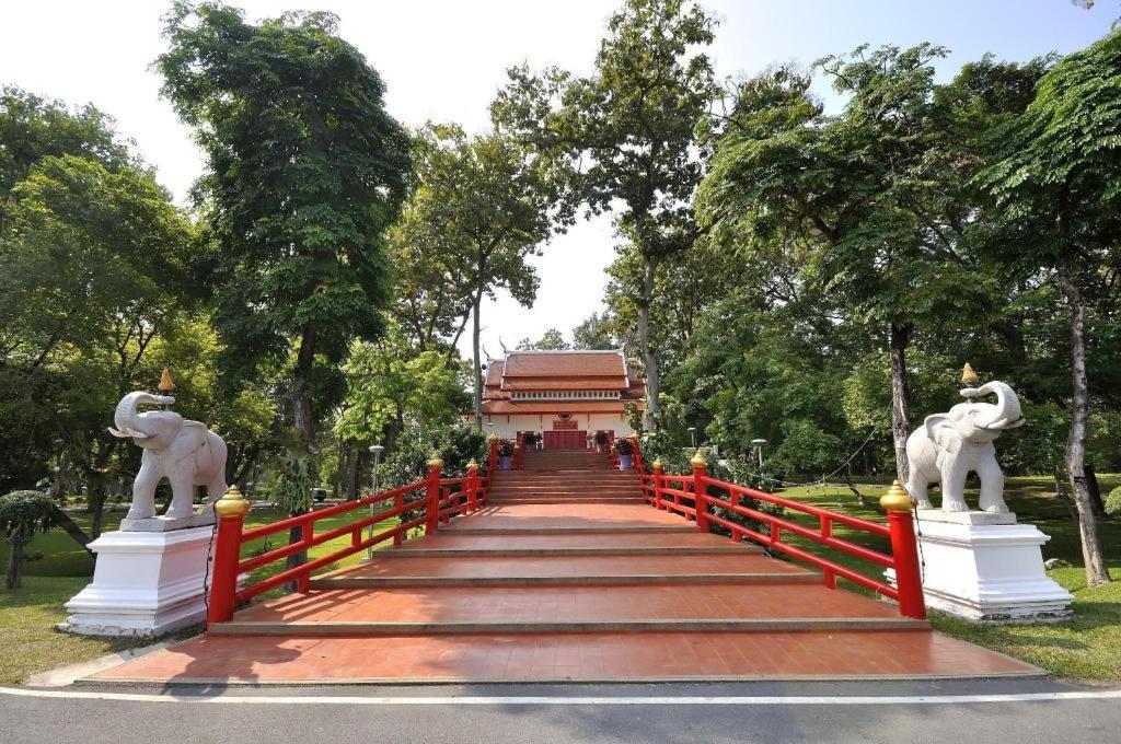 Khách sạn Vulcano At Nimman Chiang Mai